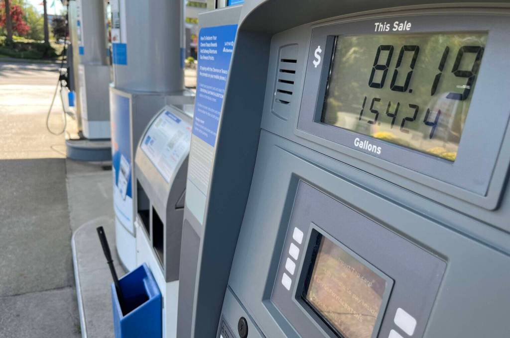 Photo by Bill Lucia/Washington State Standard
Gas prices in Washington are among the highest in the country. The states gas tax will rise by 1.1 cents on July 1.